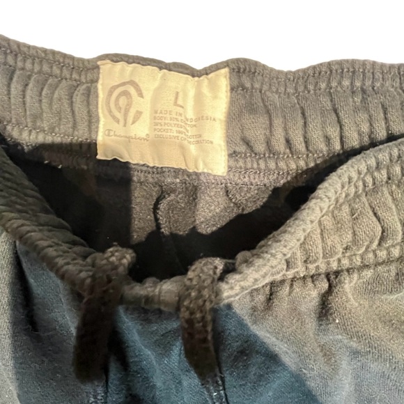 Champion Sweatpants - Picture 3 of 3